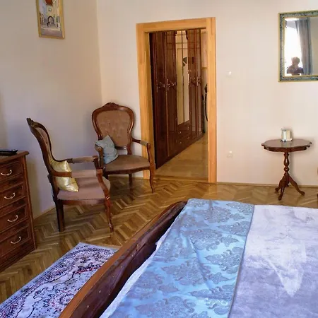 Apartment Parva *